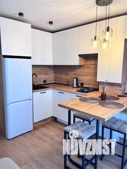 1-к квартира, посуточно, 38м2, 7/10 этаж