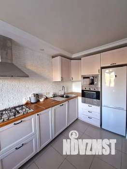 1-к квартира, посуточно, 44м2, 2/9 этаж