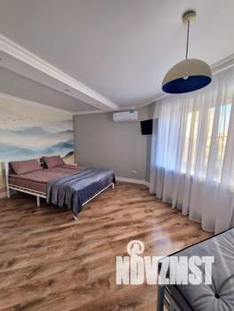 1-к квартира, посуточно, 44м2, 2/9 этаж