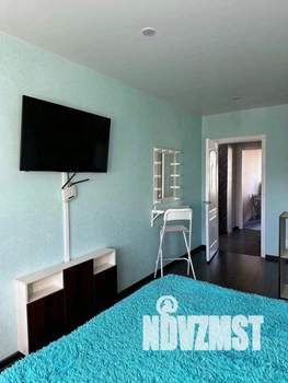 1-к квартира, посуточно, 37м2, 1/1 этаж