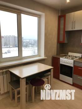 1-к квартира, посуточно, 39м2, 8/10 этаж