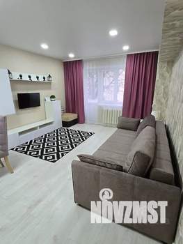2-к квартира, посуточно, 45м2, 2/4 этаж