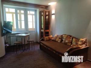 2-к квартира, посуточно, 29м2, 2/3 этаж