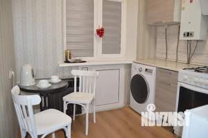 2-к квартира, посуточно, 41м2, 1/5 этаж