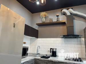 1-к квартира, посуточно, 37м2, 1/1 этаж