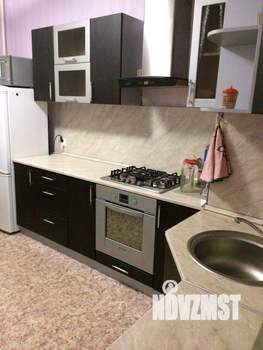 2-к квартира, посуточно, 49м2, 4/10 этаж