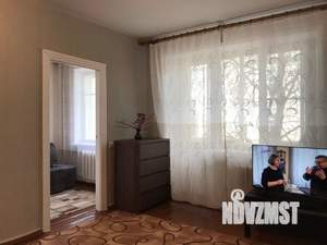 1-к квартира, посуточно, 50м2, 1/1 этаж