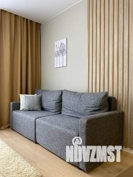 1-к квартира, посуточно, 38м2, 2/9 этаж