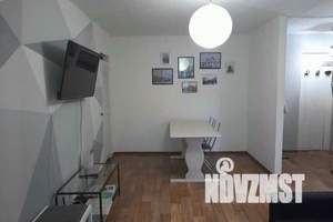 2-к квартира, посуточно, 45м2, 1/5 этаж