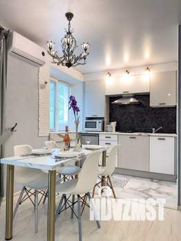 1-к квартира, посуточно, 50м2, 1/1 этаж