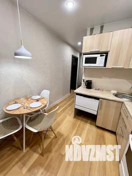 1-к квартира, посуточно, 28м2, 1/5 этаж