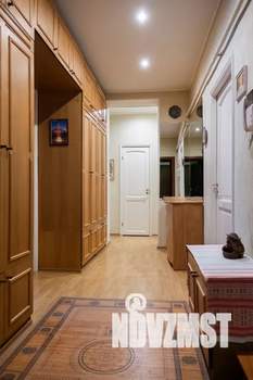 2-к квартира, посуточно, 65м2, 2/3 этаж