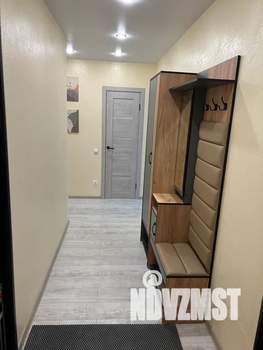 1-к квартира, посуточно, 40м2, 3/9 этаж