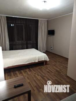 1-к квартира, посуточно, 42м2, 9/9 этаж