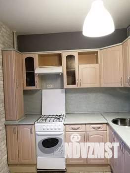 1-к квартира, посуточно, 38м2, 4/9 этаж