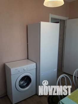 1-к квартира, посуточно, 40м2, 7/9 этаж