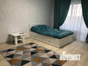 1-к квартира, посуточно, 45м2, 1/9 этаж