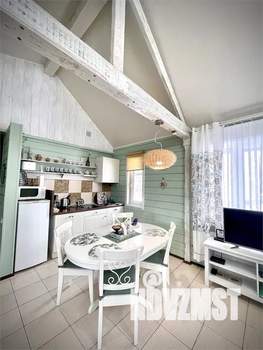 3-к квартира, посуточно, 55м2, 1/1 этаж