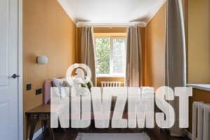 2-к квартира, посуточно, 44м2, 4/4 этаж