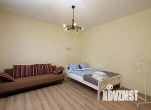 1-к квартира, посуточно, 40м2, 1/3 этаж