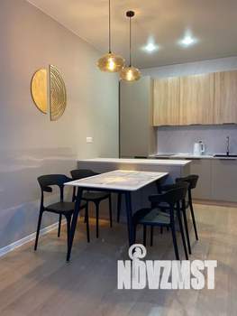 1-к квартира, посуточно, 38м2, 2/9 этаж
