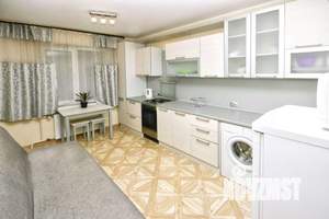 1-к квартира, посуточно, 37м2, 1/1 этаж