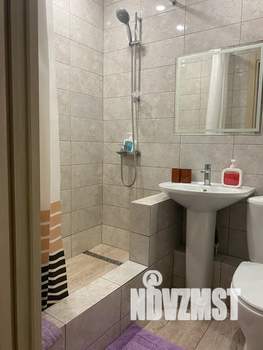 2-к квартира, посуточно, 45м2, 1/5 этаж