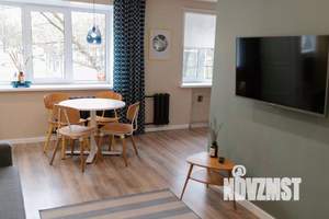 2-к квартира, посуточно, 44м2, 1/1 этаж
