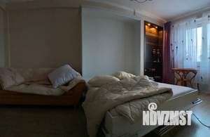 1-к квартира, посуточно, 38м2, 10/10 этаж