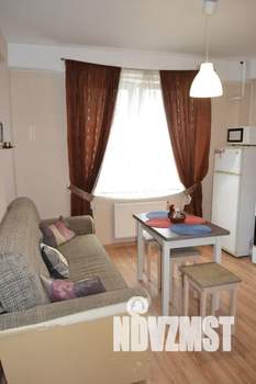 1-к квартира, посуточно, 50м2, 2/10 этаж