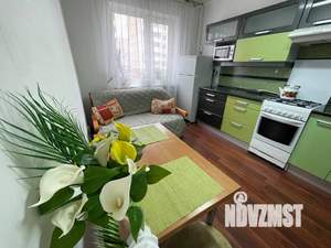 1-к квартира, посуточно, 32м2, 2/9 этаж