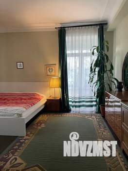 3-к квартира, посуточно, 100м2, 4/4 этаж