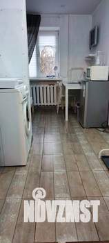 1-к квартира, посуточно, 12м2, 1/1 этаж