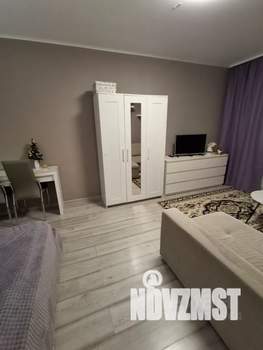 1-к квартира, посуточно, 37м2, 6/9 этаж