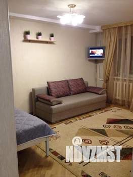Студия квартира, посуточно, 32м2, 2/4 этаж