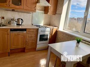 1-к квартира, посуточно, 54м2, 1/1 этаж