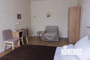 1-к квартира, посуточно, 40м2, 4/4 этаж