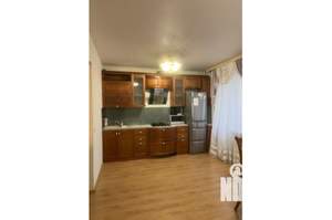 2-к квартира, посуточно, 47м2, 1/1 этаж