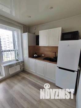 1-к квартира, посуточно, 33м2, 1/1 этаж