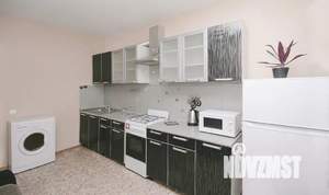 1-к квартира, посуточно, 40м2, 2/9 этаж