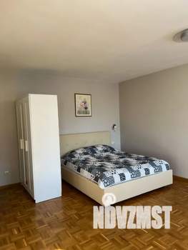Студия квартира, посуточно, 32м2, 2/5 этаж