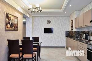 3-к квартира, посуточно, 150м2, 1/1 этаж