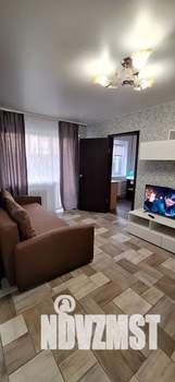 2-к квартира, посуточно, 45м2, 4/4 этаж