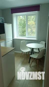 1-к квартира, посуточно, 33м2, 4/4 этаж