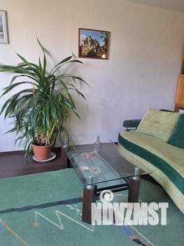 1-к квартира, посуточно, 47м2, 1/1 этаж