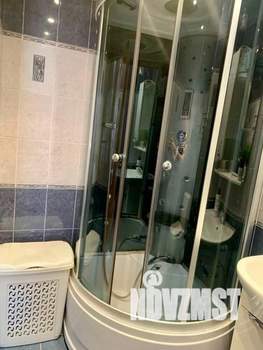 1-к квартира, посуточно, 54м2, 1/1 этаж