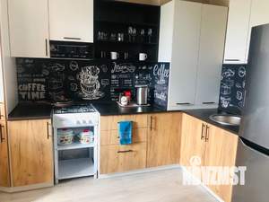 1-к квартира, посуточно, 41м2, 6/9 этаж