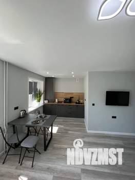 Студия квартира, посуточно, 33м2, 4/5 этаж