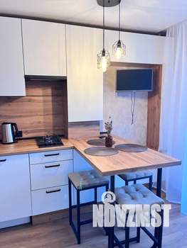 1-к квартира, посуточно, 38м2, 7/10 этаж