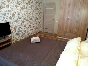 1-к квартира, посуточно, 38м2, 6/9 этаж